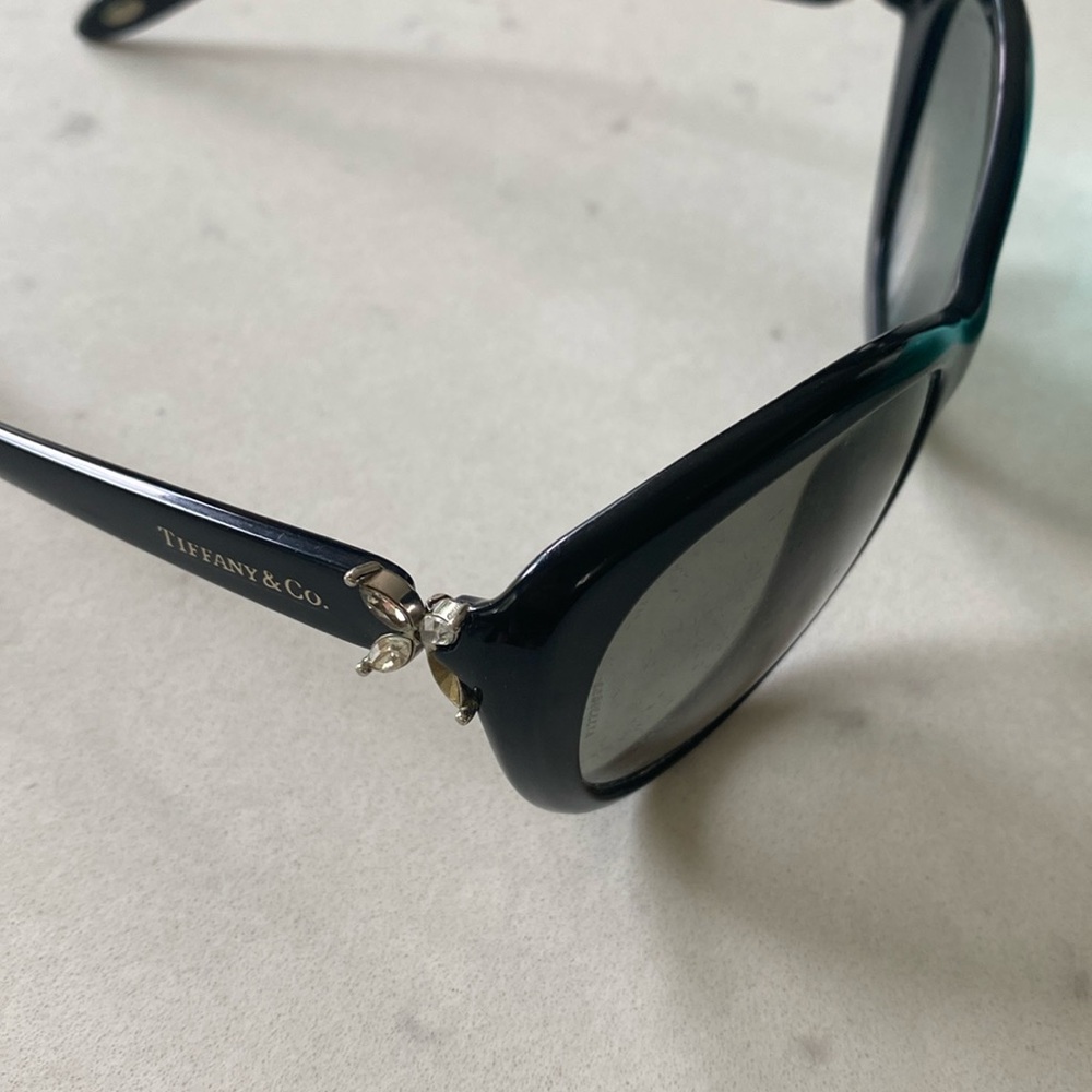 Tiffany $ Co sunglasses